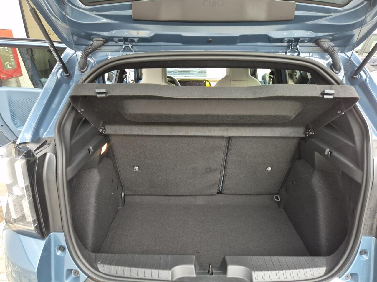 Fiat Grande Panda 1.2 Hybrid 110 CV S&S La Prima