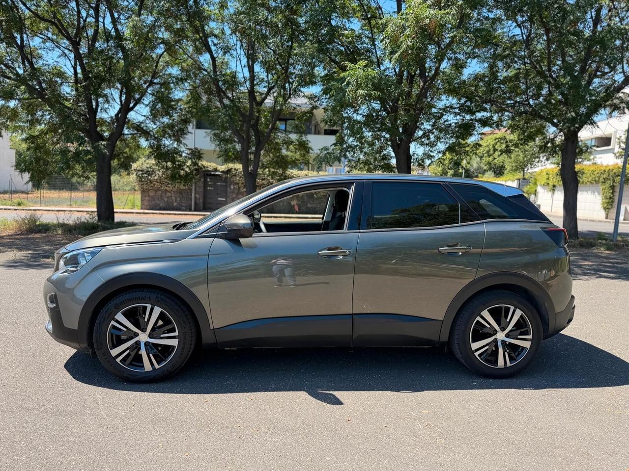 Peugeot 3008 BlueHDi 120 S&S EAT6 Allure