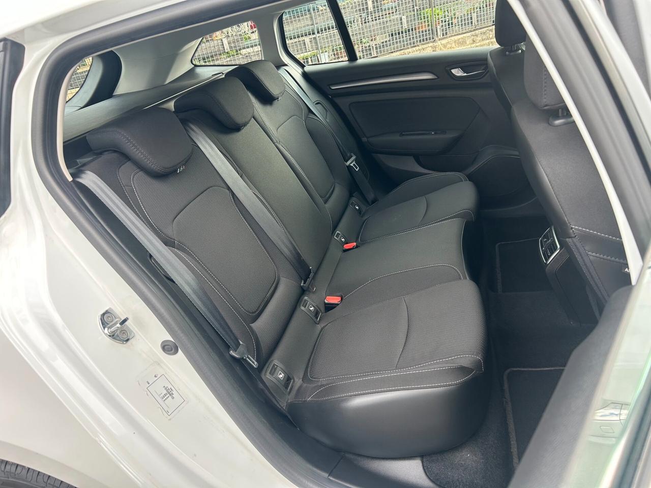 Renault Megane Mégane Sporter Blue dCi 115 CV Business