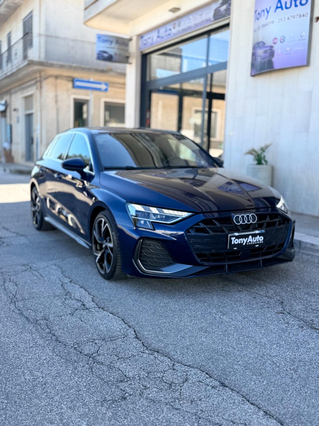 Audi A3 SPB 35 TDI S tronic line edition PACCHETTO LUCI SOFFUSE,APPLE CARPLAY,NAVI,TELECAMERA,FARO MATRIX