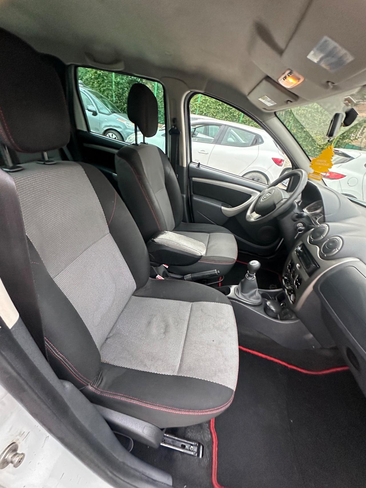 Dacia Duster 1.5 dCi 110CV 4x2 Lauréate