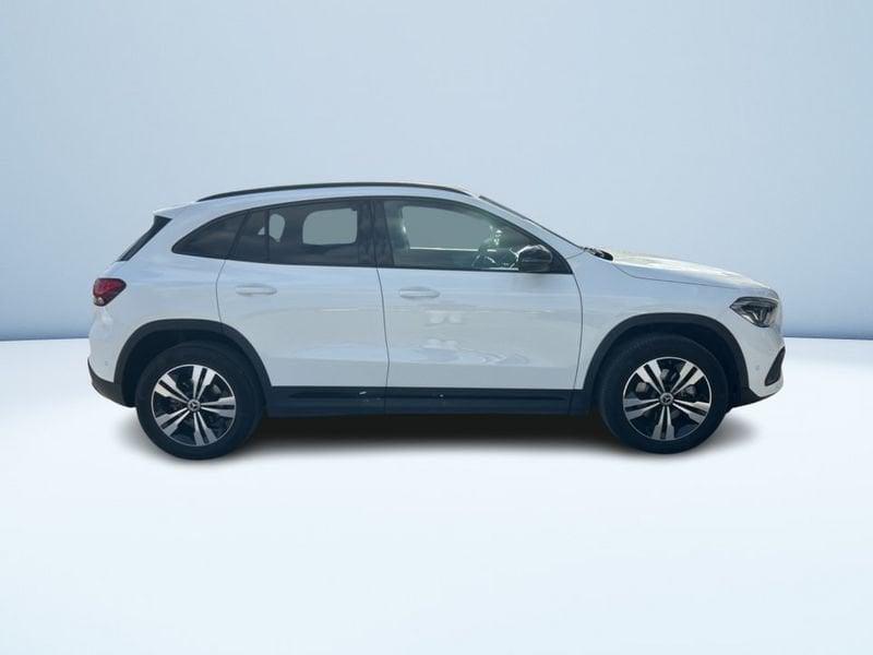 Mercedes-Benz GLA 200 D SPORT PLUS AUTO