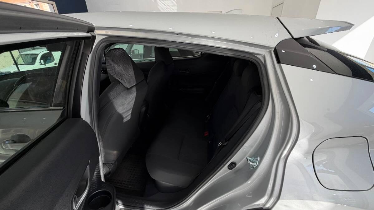 Toyota C-HR Toyota C-HR 1.8h Trend 2wd e-cvt