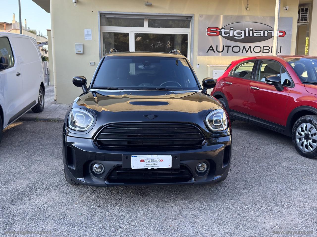 MINI Mini Cooper D Essential Countryman
