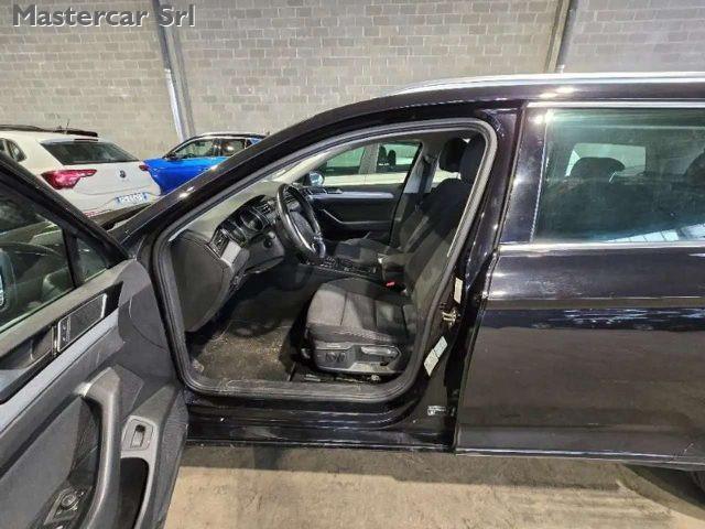 VOLKSWAGEN Passat Variant 2.0 tdi Business dsg 7m - GE167BB
