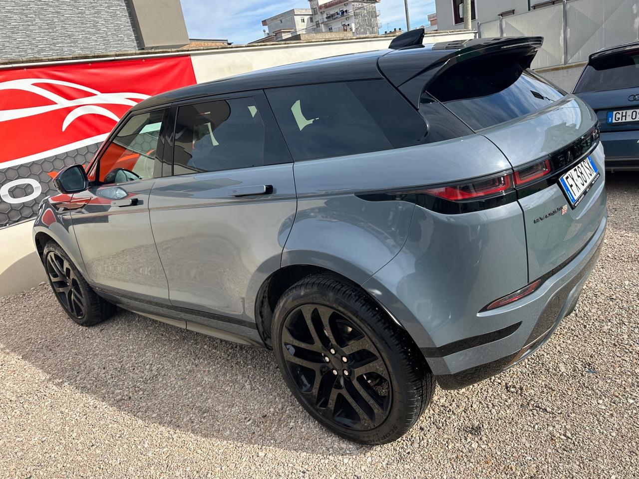 Land Rover Range Evoque 2.0D I4 180 CV AWD Auto R-Dynamic HSE