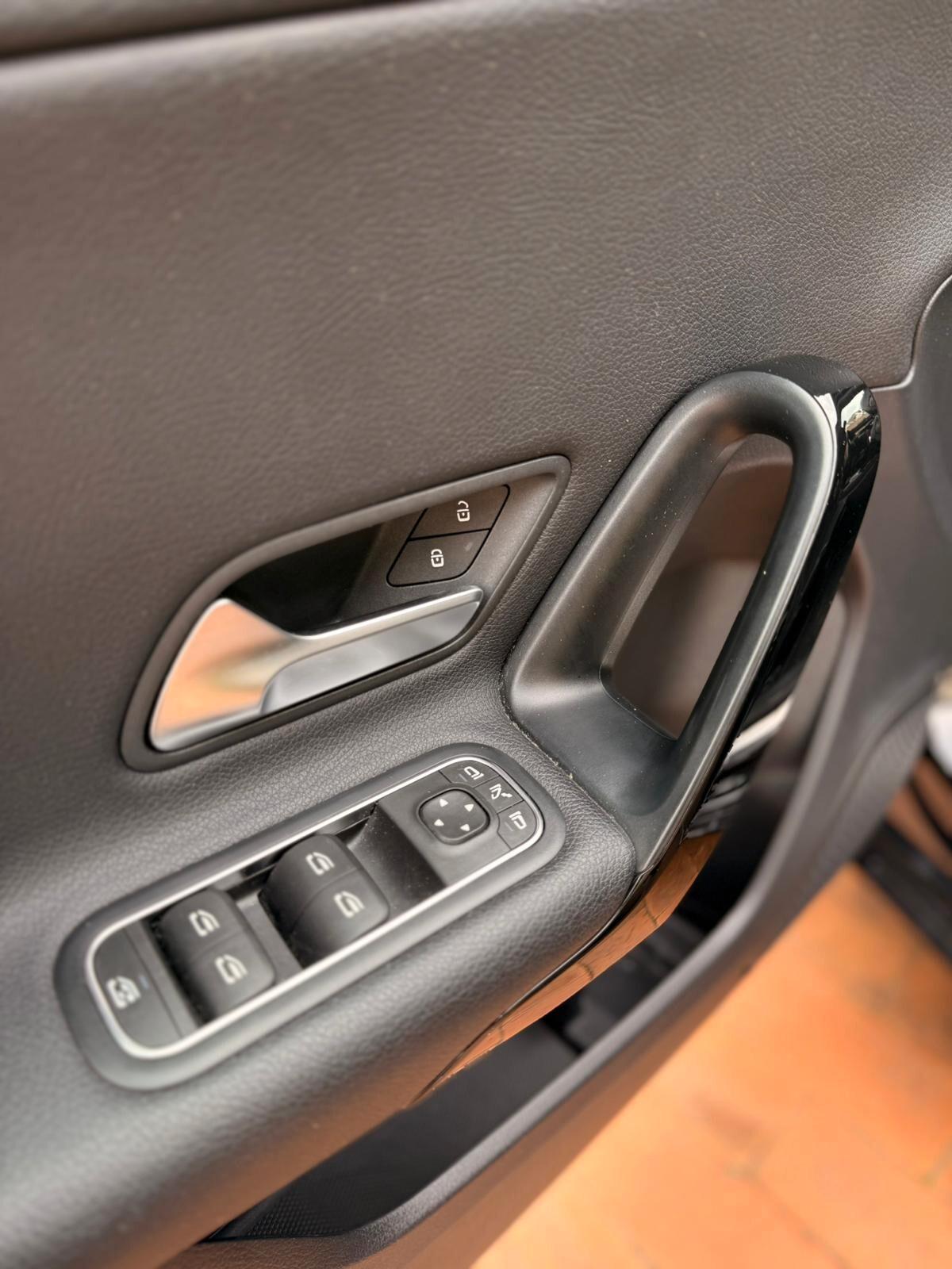 Mercedes-benz A 180 d Automatic Business