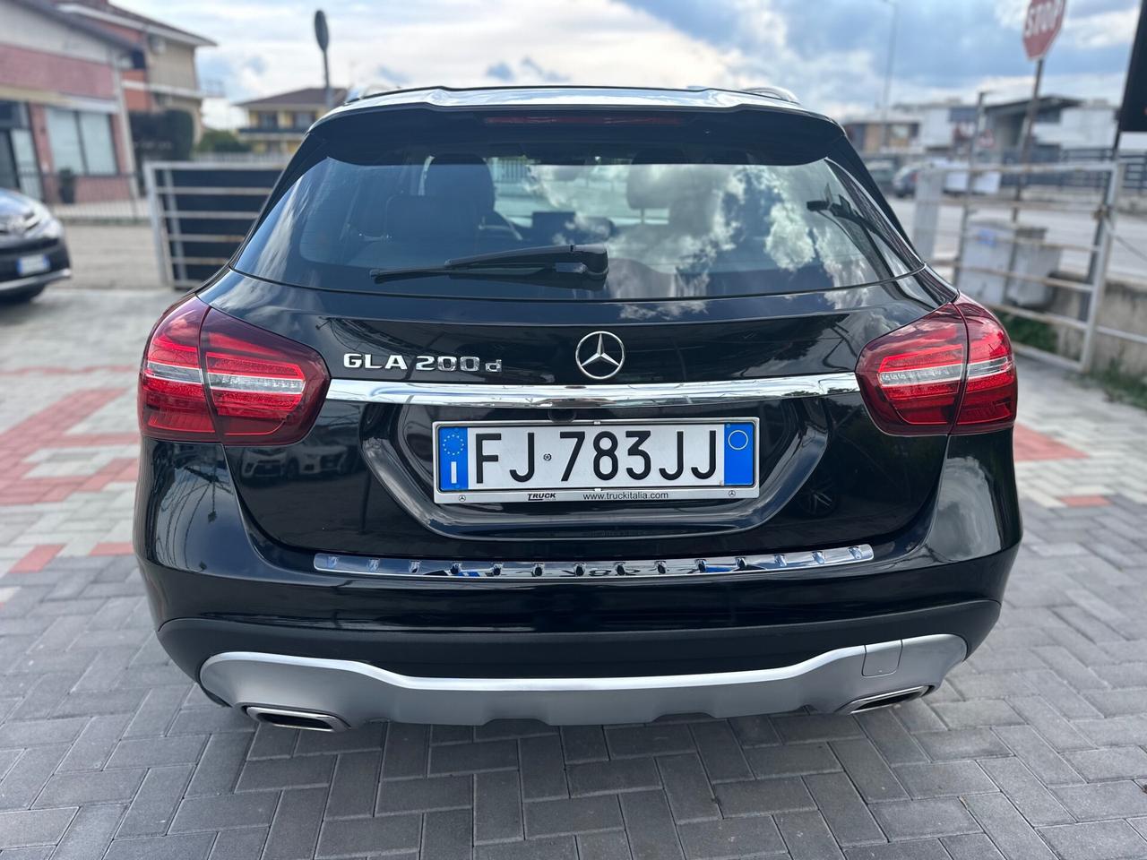 Mercedes-benz GLA 200d Sport NAVI*PELLE*R.CAMERA