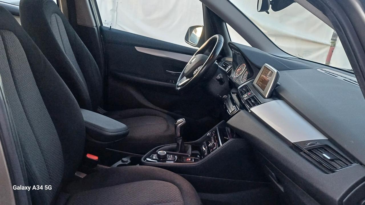 Bmw 2er Active Tourer 218i Luxury