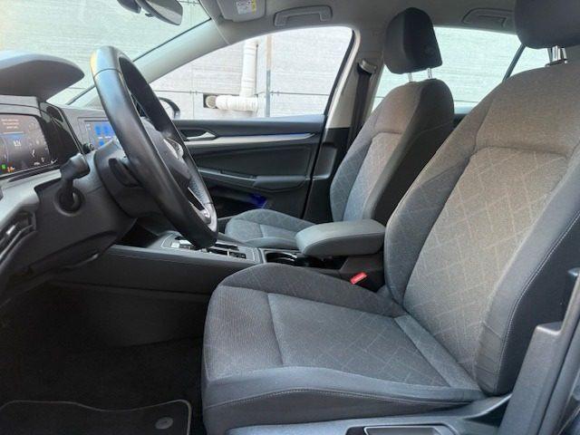 VOLKSWAGEN Golf 1.5 TGI DSG Life