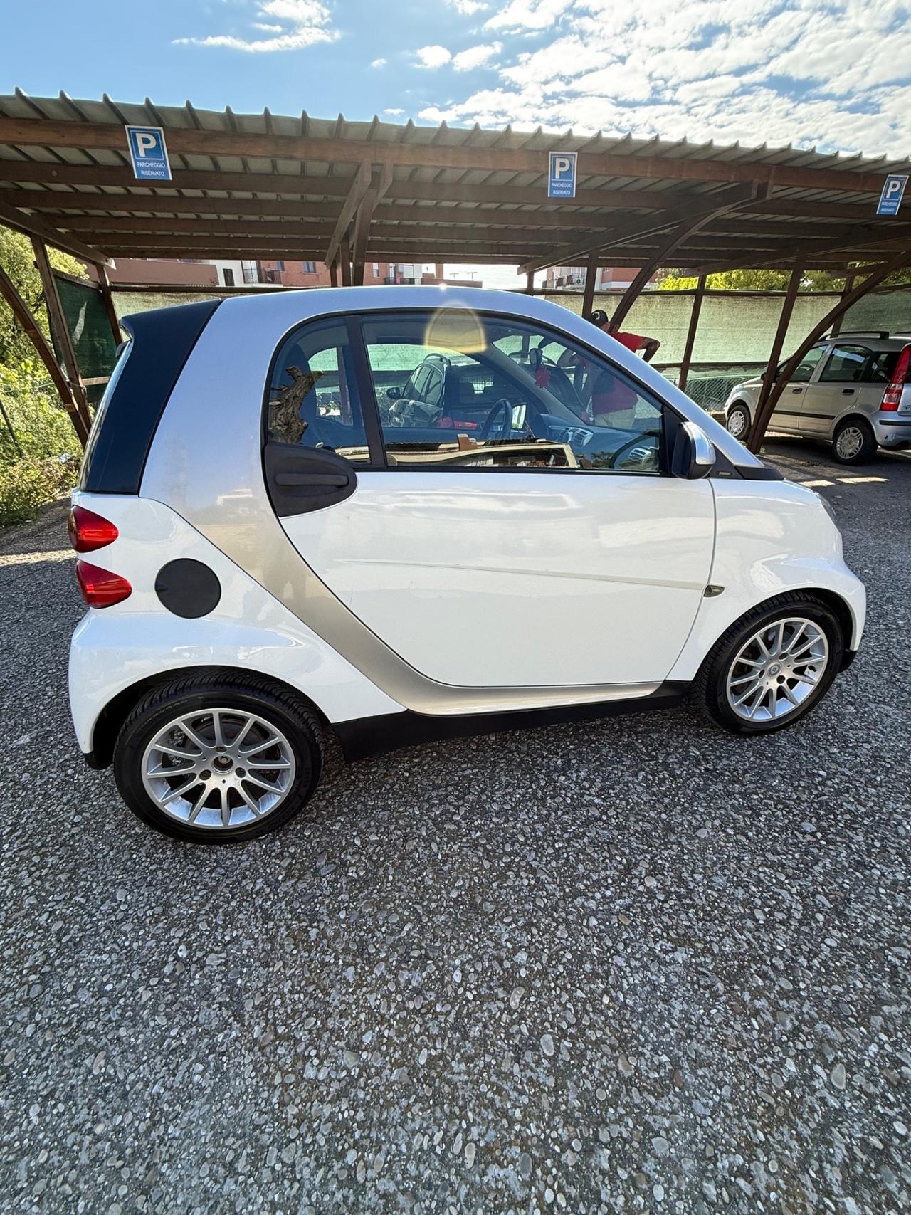 Smart ForTwo 1000 52 kW coupé pulse