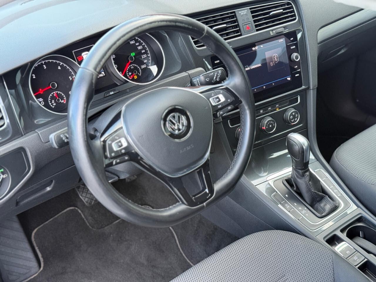 Volkswagen Golf 5p 2.0 tdi Sport 150cv dsg