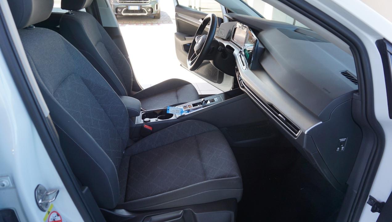 Volkswagen Golf 1.0 etsi evo Life 110cv dsg