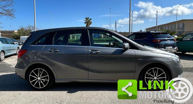 MERCEDES-BENZ B 200 CDI Sport