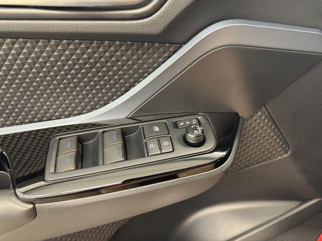 Toyota C-HR 2.0h Trend e-cvt