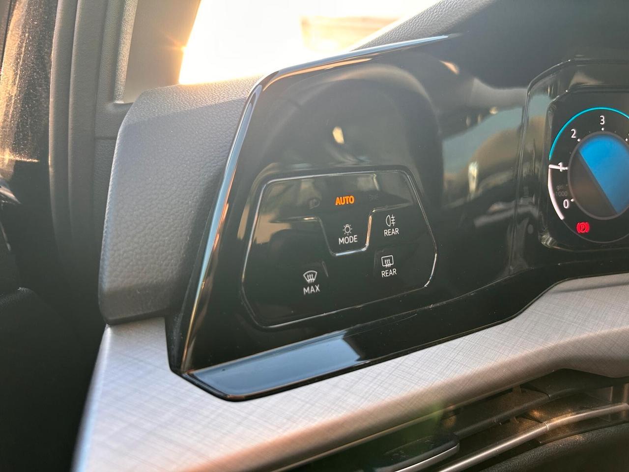 Volkswagen Golf 2.0 TDI SCR Style IVA ESPOSTA