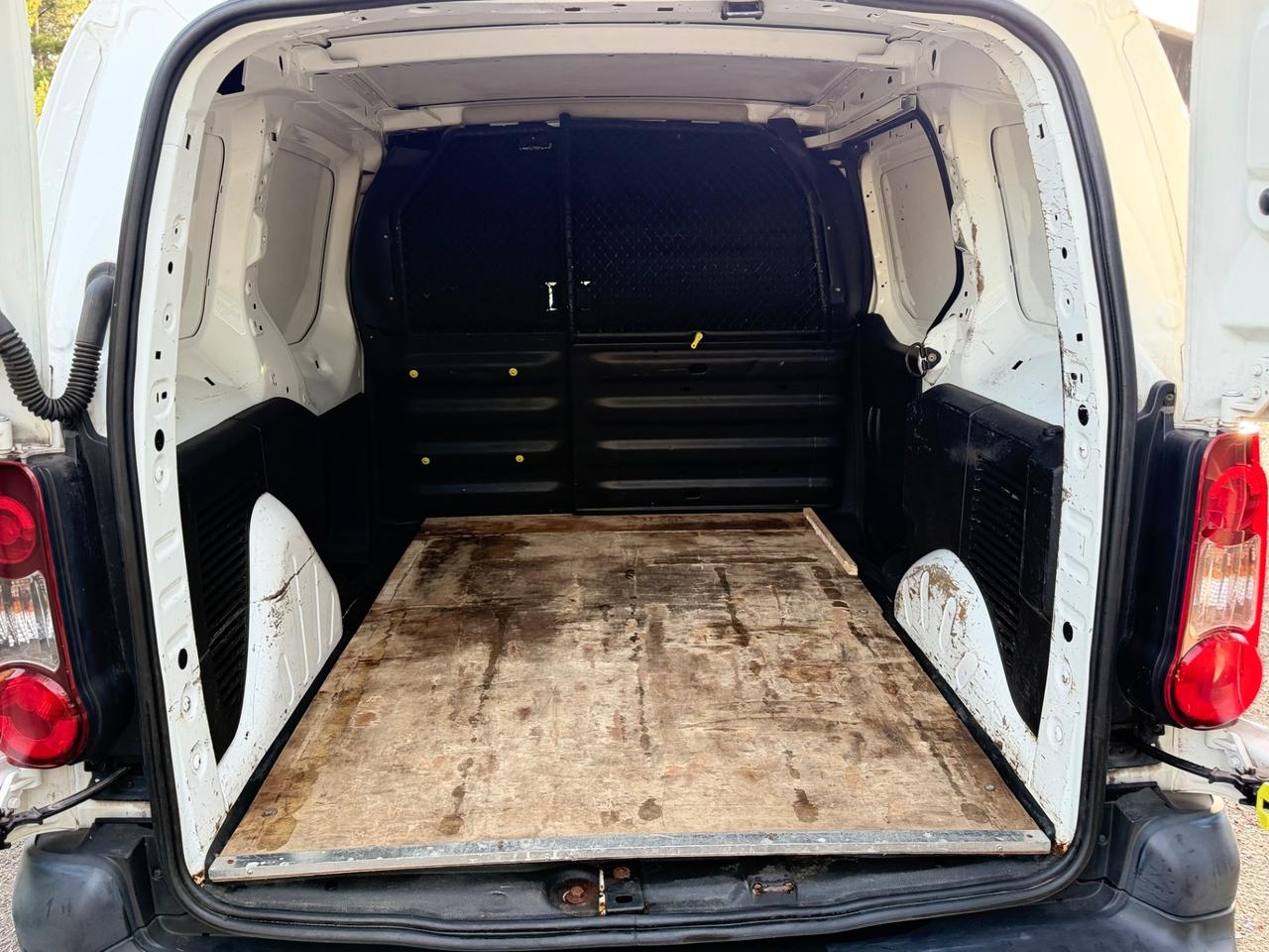 Peugeot Partner Tepee BlueHDi 100 Active