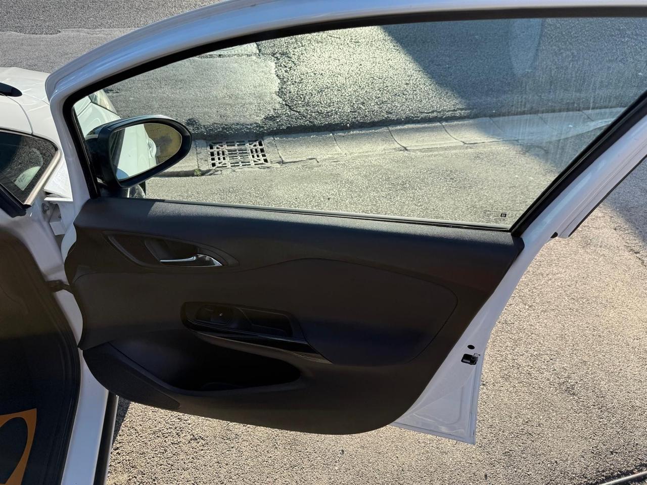 OPEL CORSA 1.4 GPL 90 (CV) 2015
