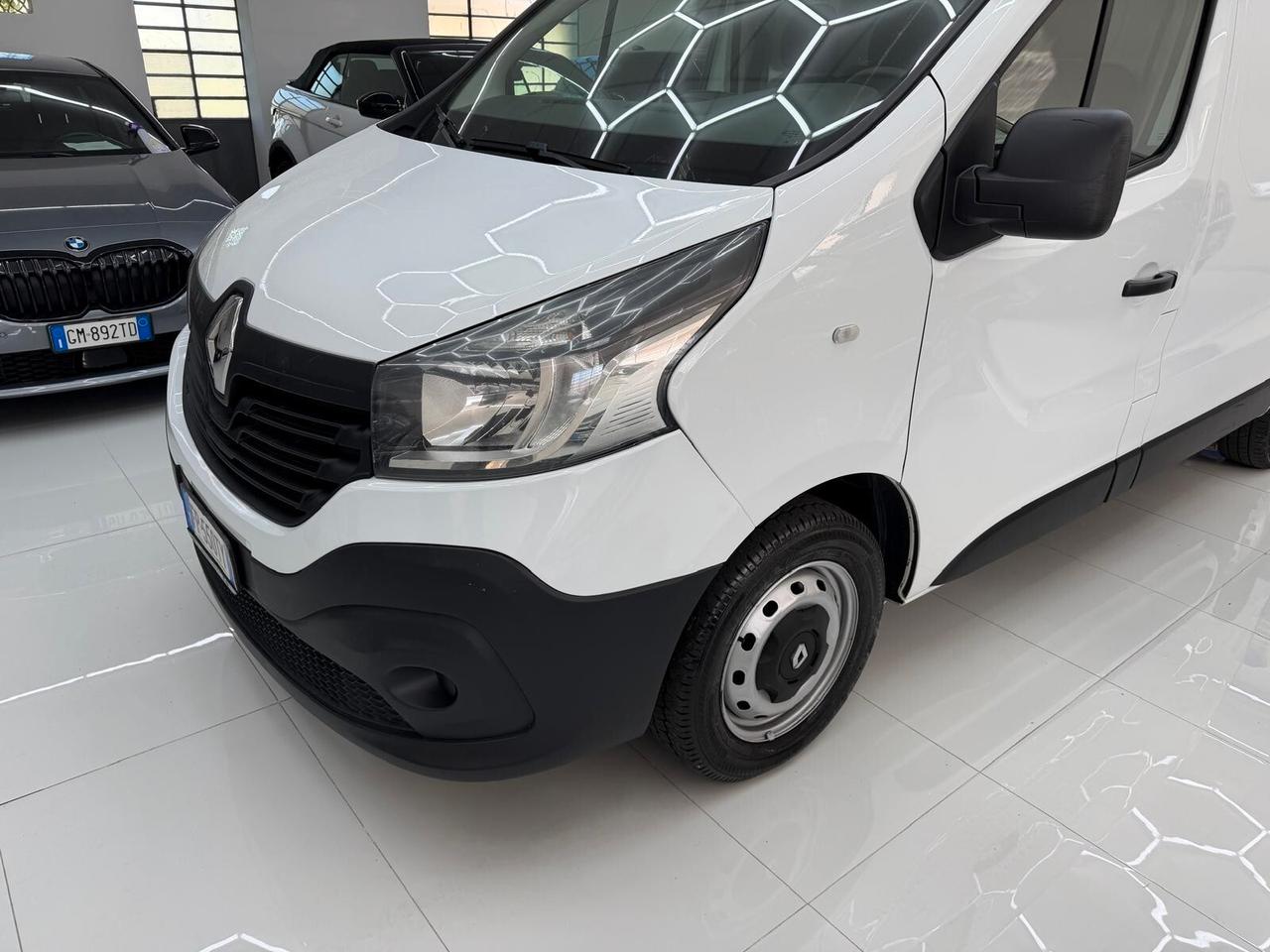 Renault Trafic 1.6 121CV -Diesel-Furgone