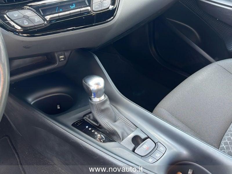 Toyota C-HR C-HR 1.8 Hybrid E-CVT Active