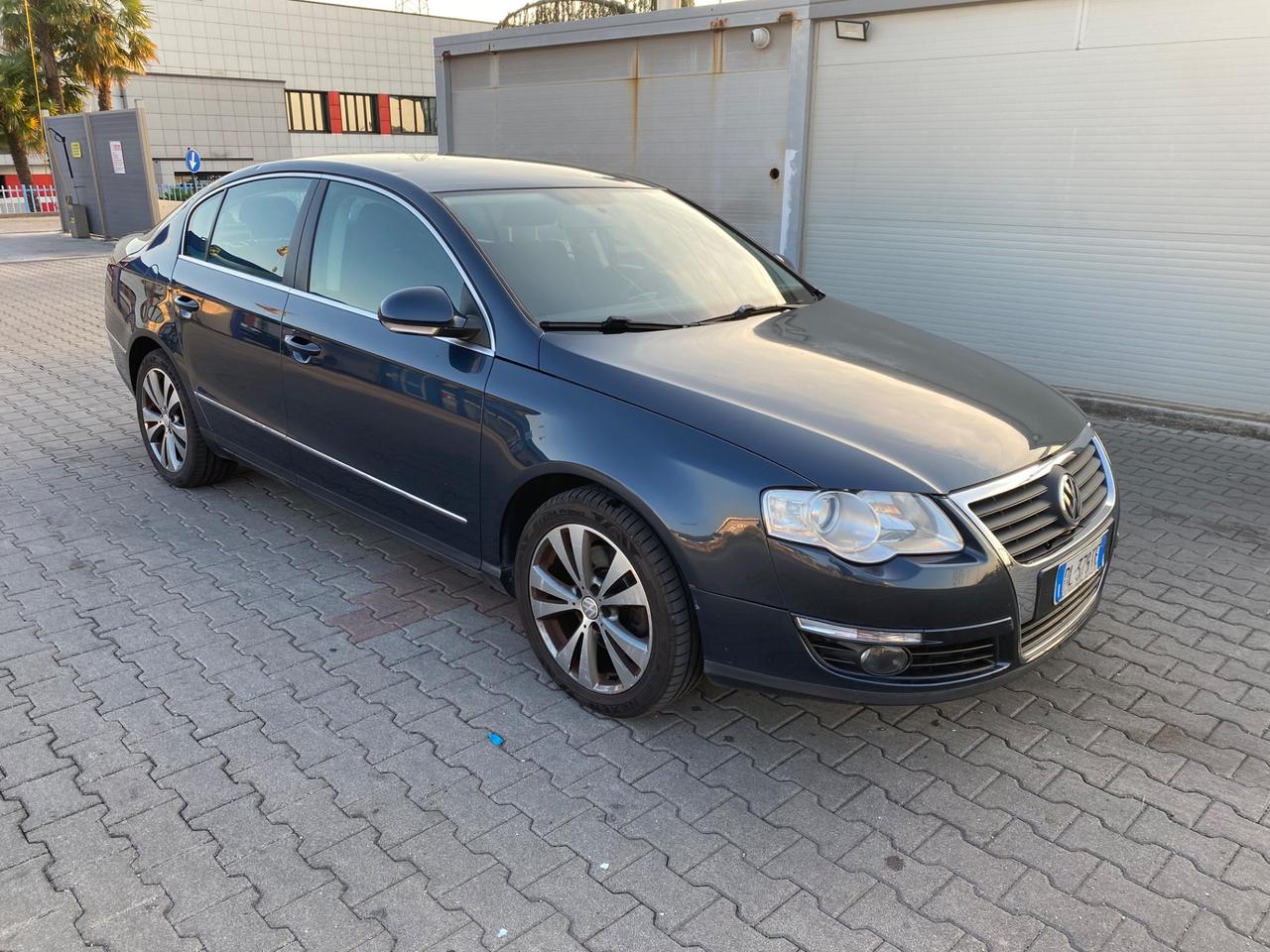 Volkswagen Passat 1.9 TDI/105CV Comfortline