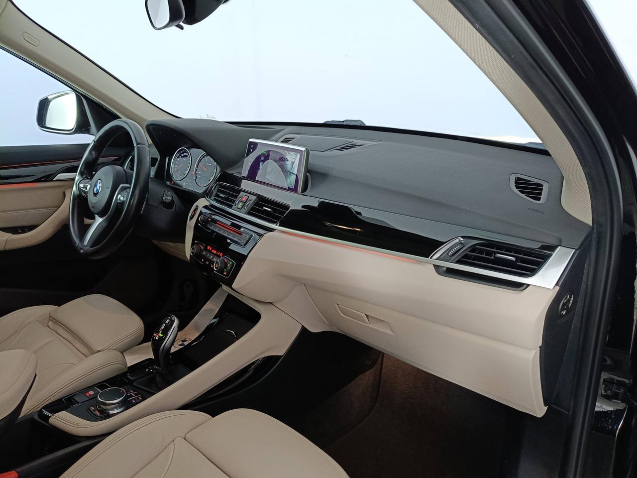 BMW X1 F48 - X1 sdrive20d xLine