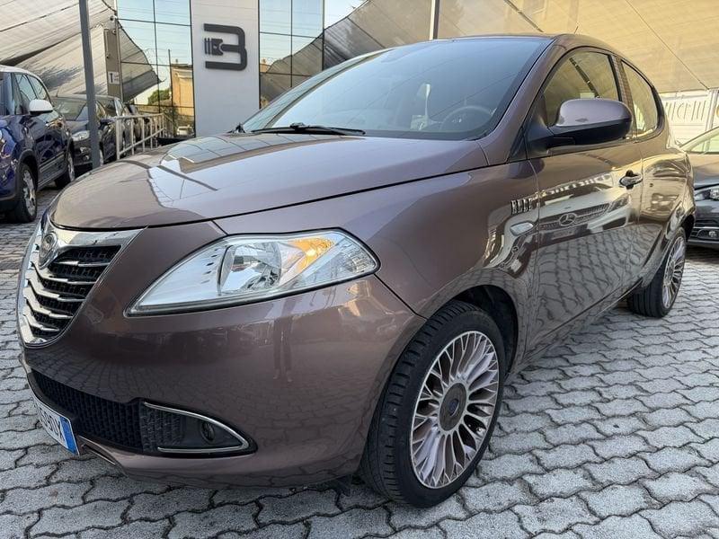 Lancia Ypsilon 5 Porte Ypsilon 1.2 8v Platinum 69cv E6