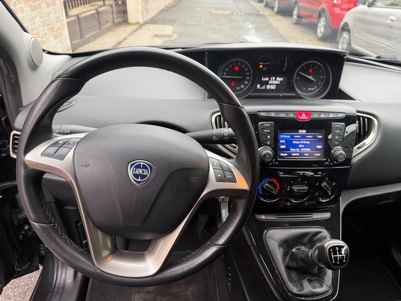 Lancia Ypsilon 1.2 5 porte GPL Ecochic Monogram