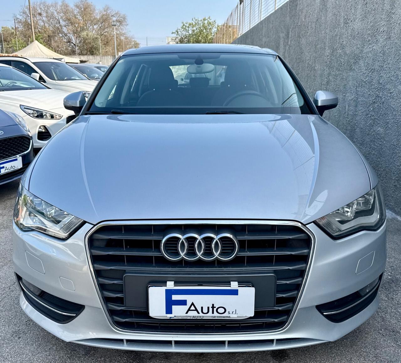 Audi A3 1.6 TDI,TETTO APRIBILE ,Climatronic bizona,Navi,ecc.