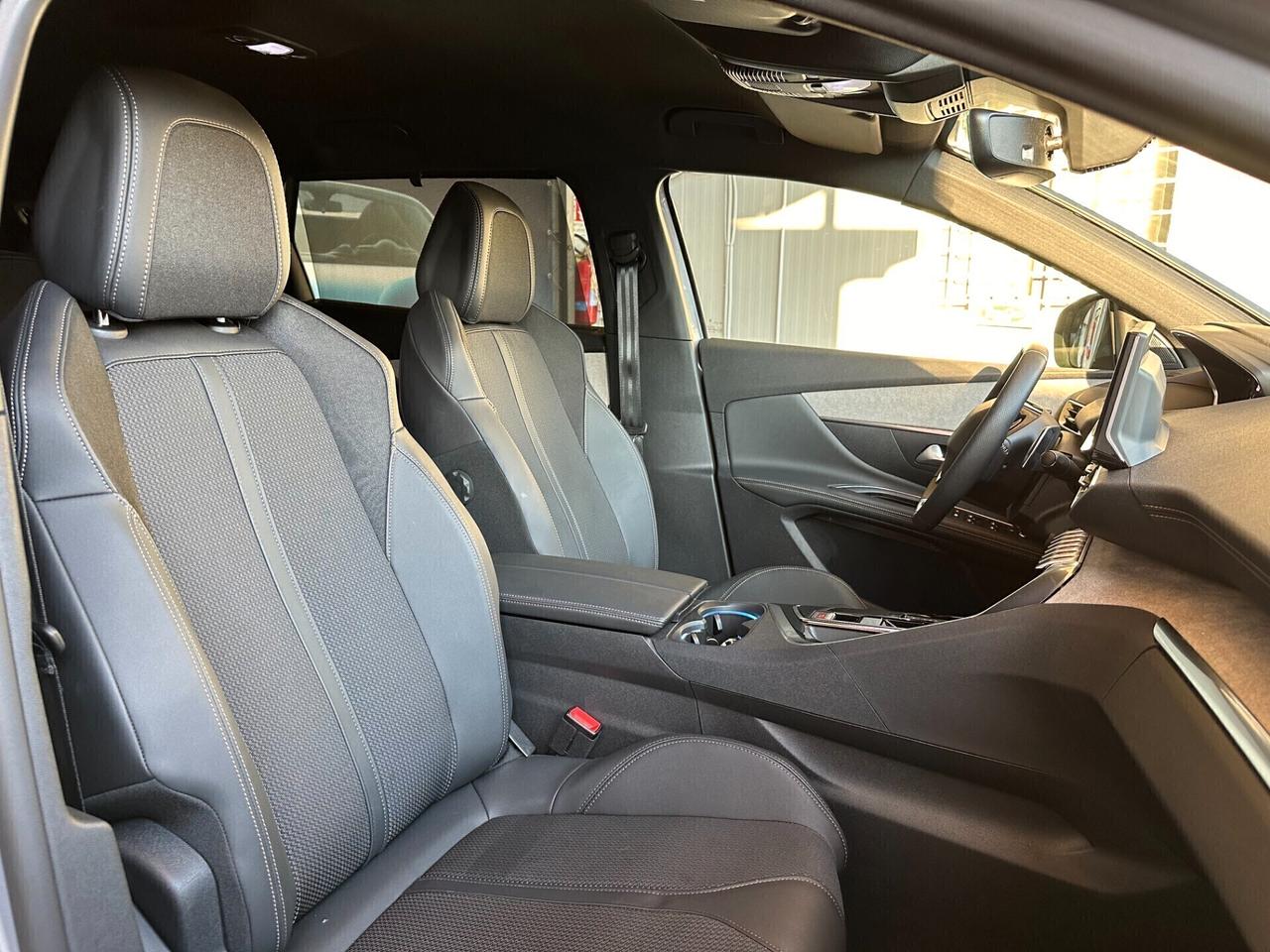 Peugeot 5008 BlueHDi 130 S&S EAT8 GT