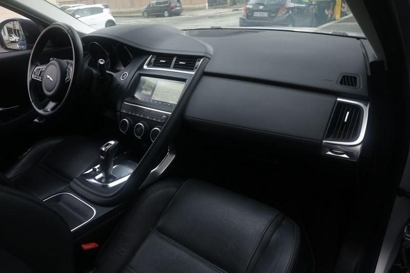 Jaguar E-Pace Jaguar E-Pace 2.0d i4 R-Dynamic S awd 150cv my19 110KW ANNO 2019
