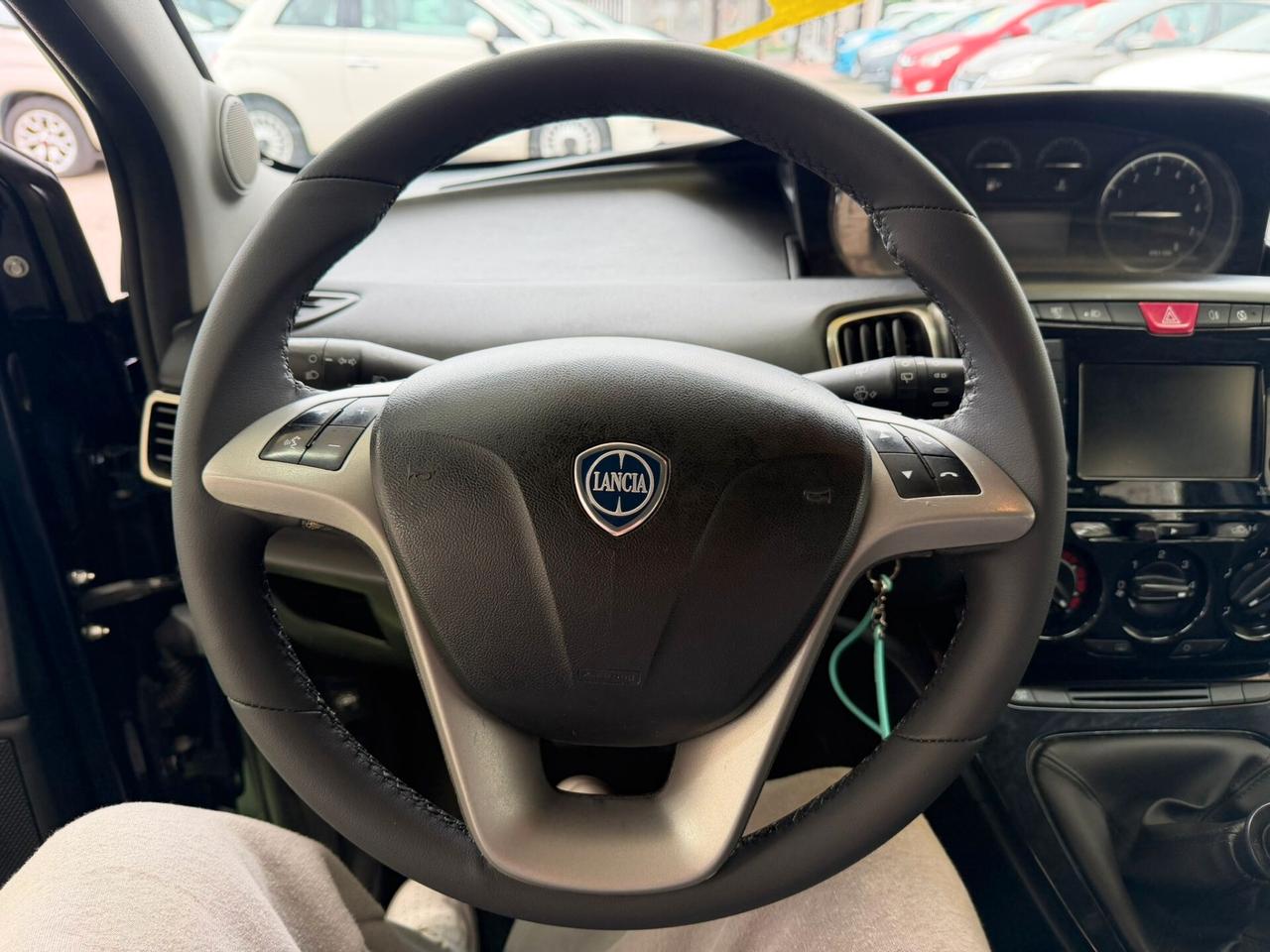 LANCIA YPSILON 1.2 BENZINA/GPL 70CV