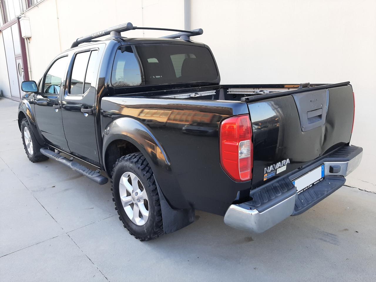 Nissan Navara 2.5 dCi 4 porte Double Cab LE