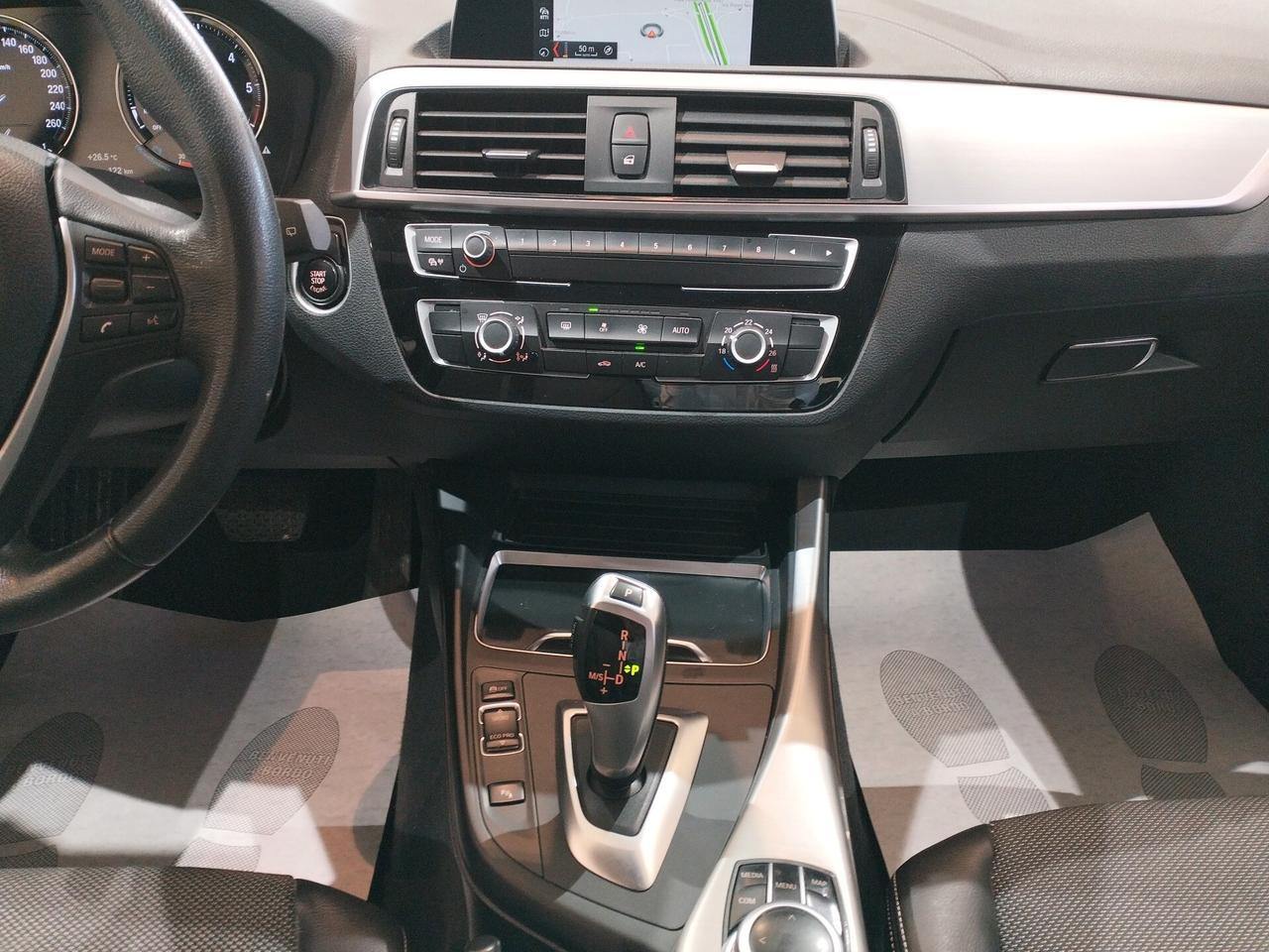 BMW 118 d Urban 3p auto *TAGLIANDI CASA MADRE*