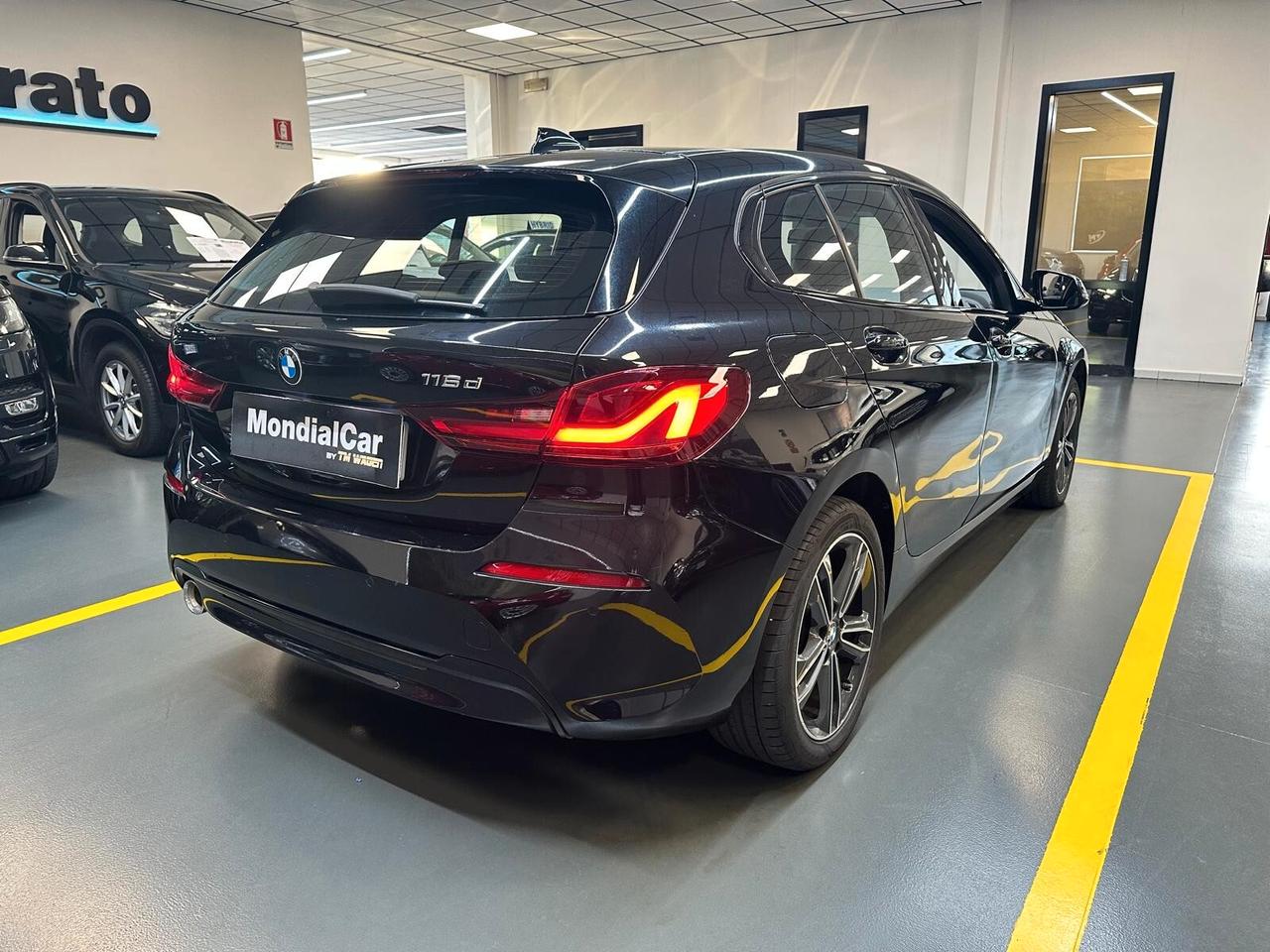 BMW 116 d Sport auto * NEOPATENTATI * 98.000 KM *