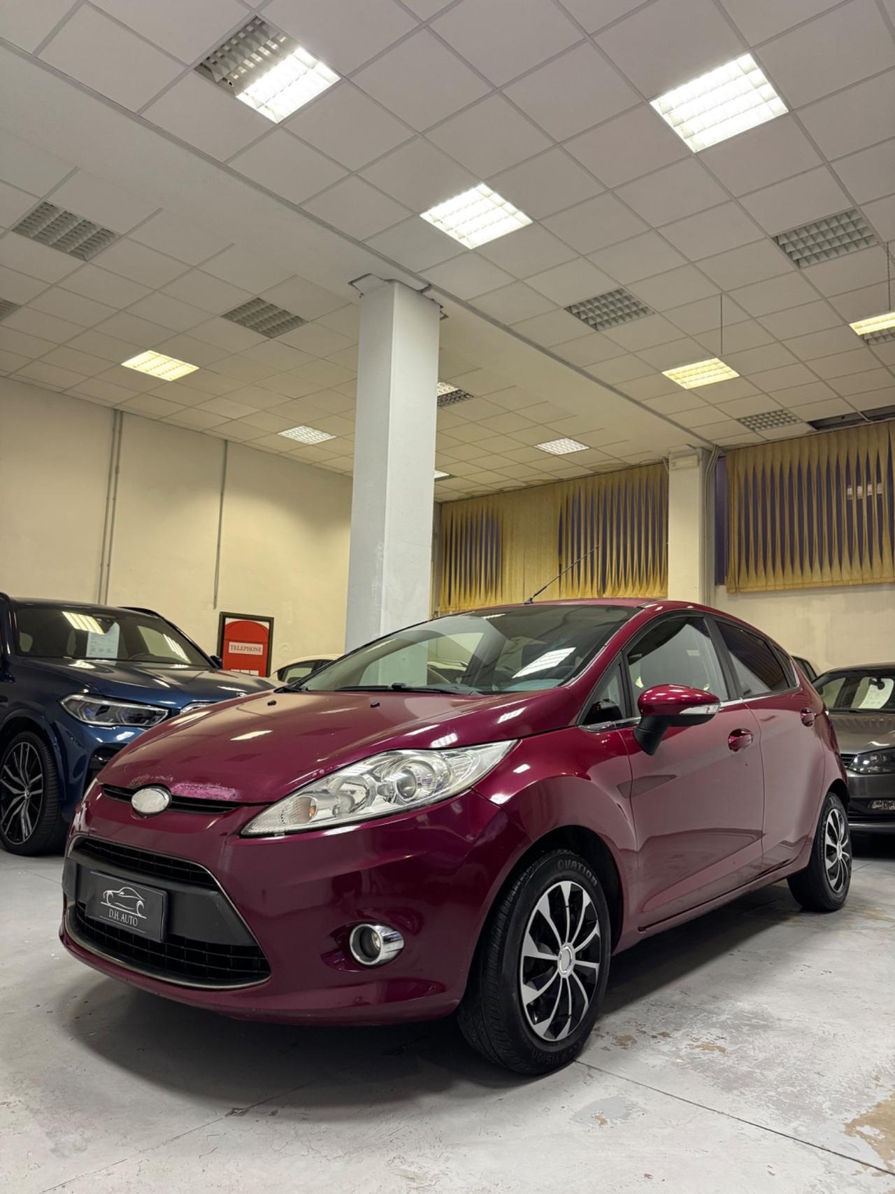 Ford Fiesta 1.6 TDCi 90CV 5 porte DPF Titanium