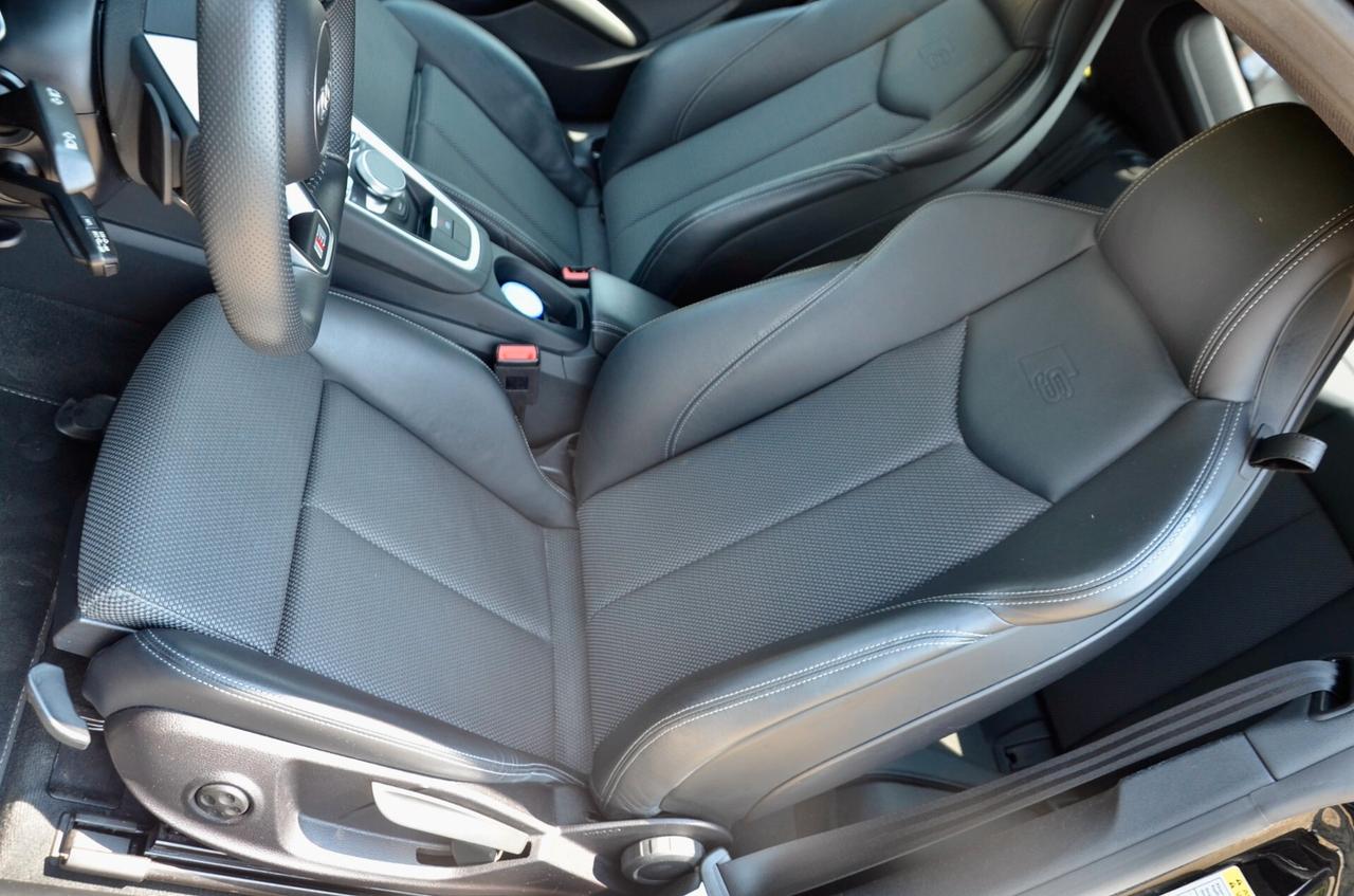 AUDI TT COUPE 40 2.0 TFSI 197cv S-TRONIC, BOLLO 6/26, EURO 6D, BANG & OLUFSEN, 19", FULL LED, RETROCAMERA, PERMUTE