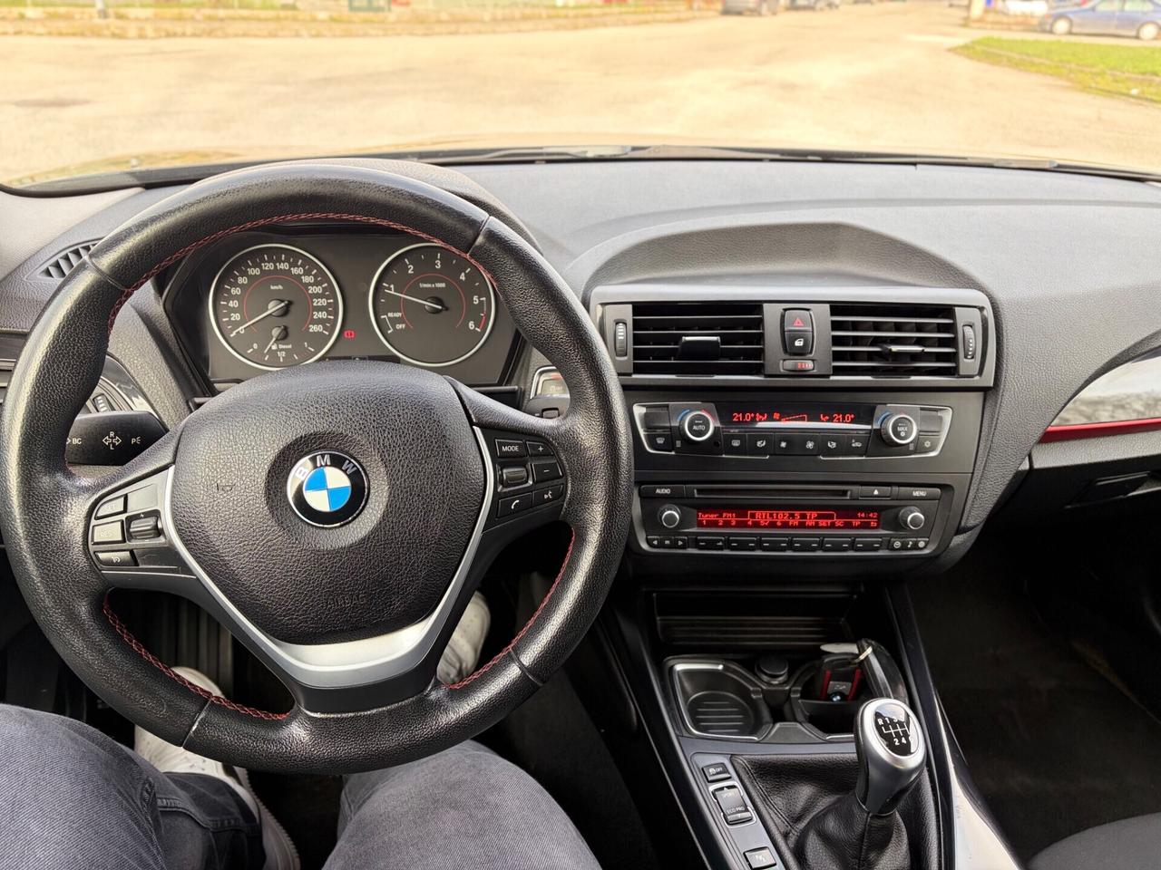 Bmw 118d 5p. Sport 2011