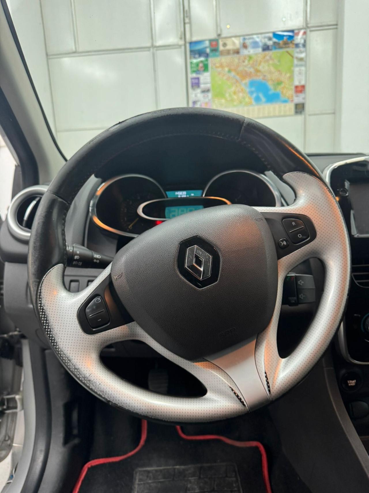 Renault Clio dCi 8V 75 CV Start&Stop 5 porte Energy Duel