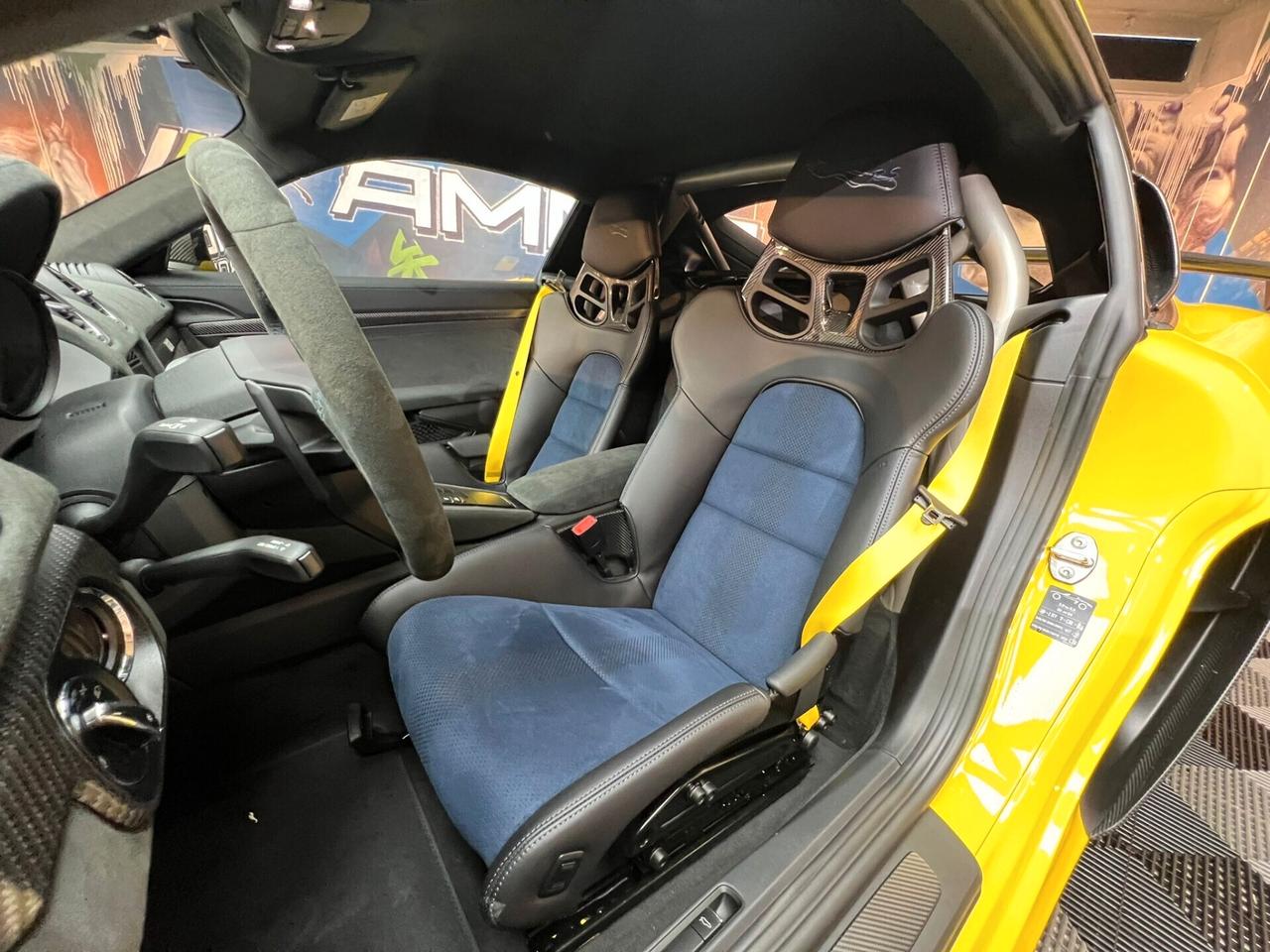 Porsche 718 Spyder 4.0 GT4 RS pdk WEISSACH RS PACK (718)