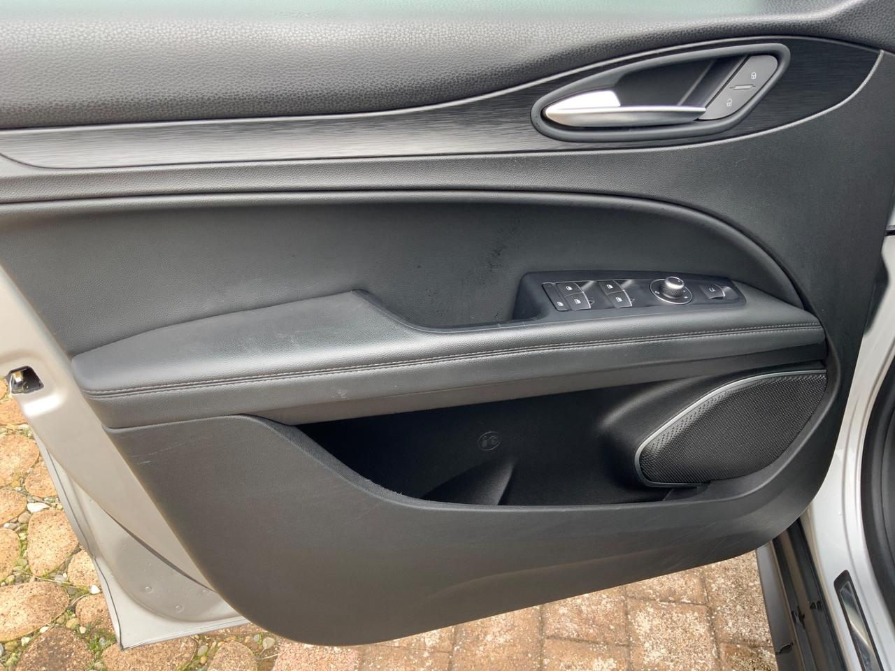 Alfa Romeo Stelvio 2.2 Turbodiesel 210 CV AT8 Q4 Executive