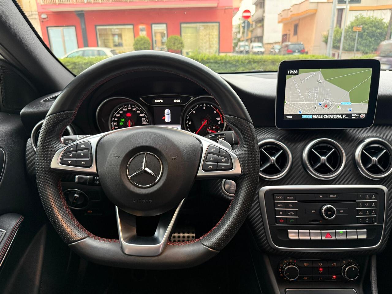 Mercedes-benz A 180 A 180 d Automatic Premium FULL AMG TETTO