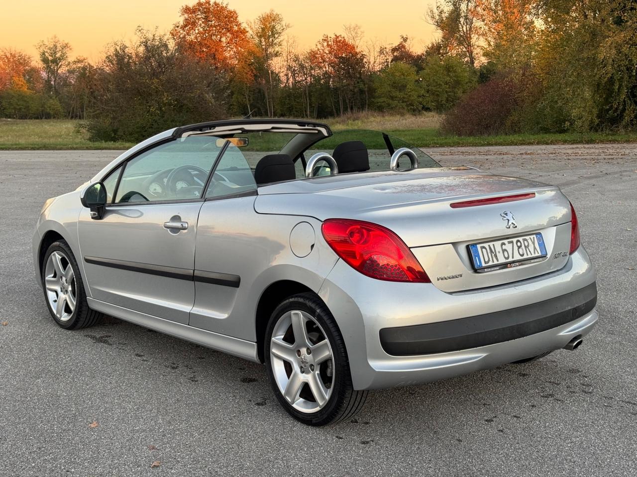Peugeot 207 CC 1.6 VTi 120CV Cabrio