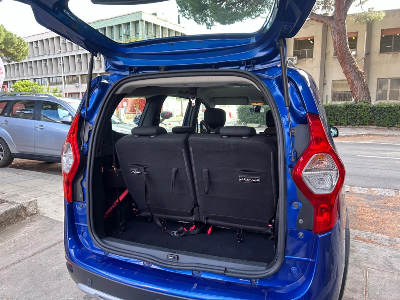 Dacia Lodgy Stepway 1.5 Blue dCi 8V 115CV 7 posti