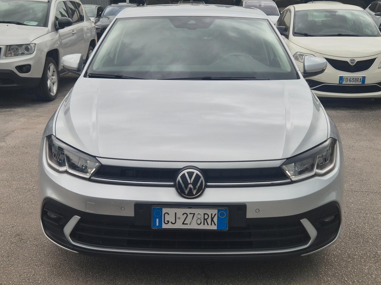 Volkswagen Polo 1.0 TSI DSG R-Line