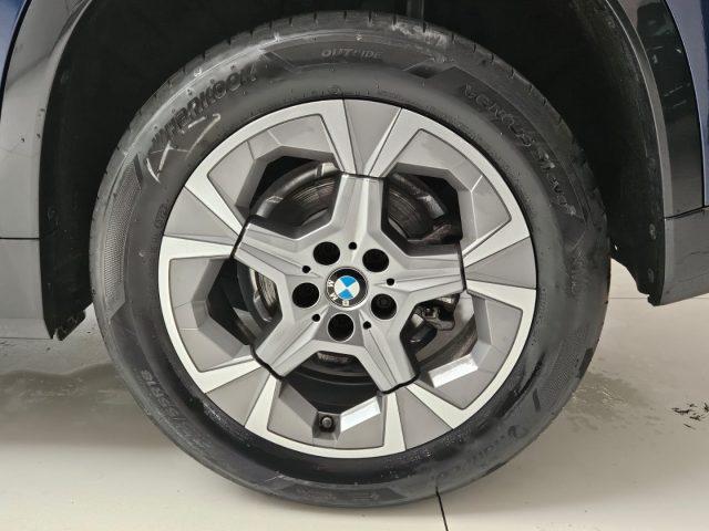 BMW X1 sDrive 18d xLine full optional ?429,00