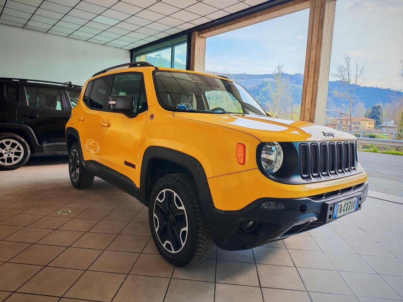 Jeep Renegade 2.0 Mjt 170CV 4WD Active Drive Low Trailhawk