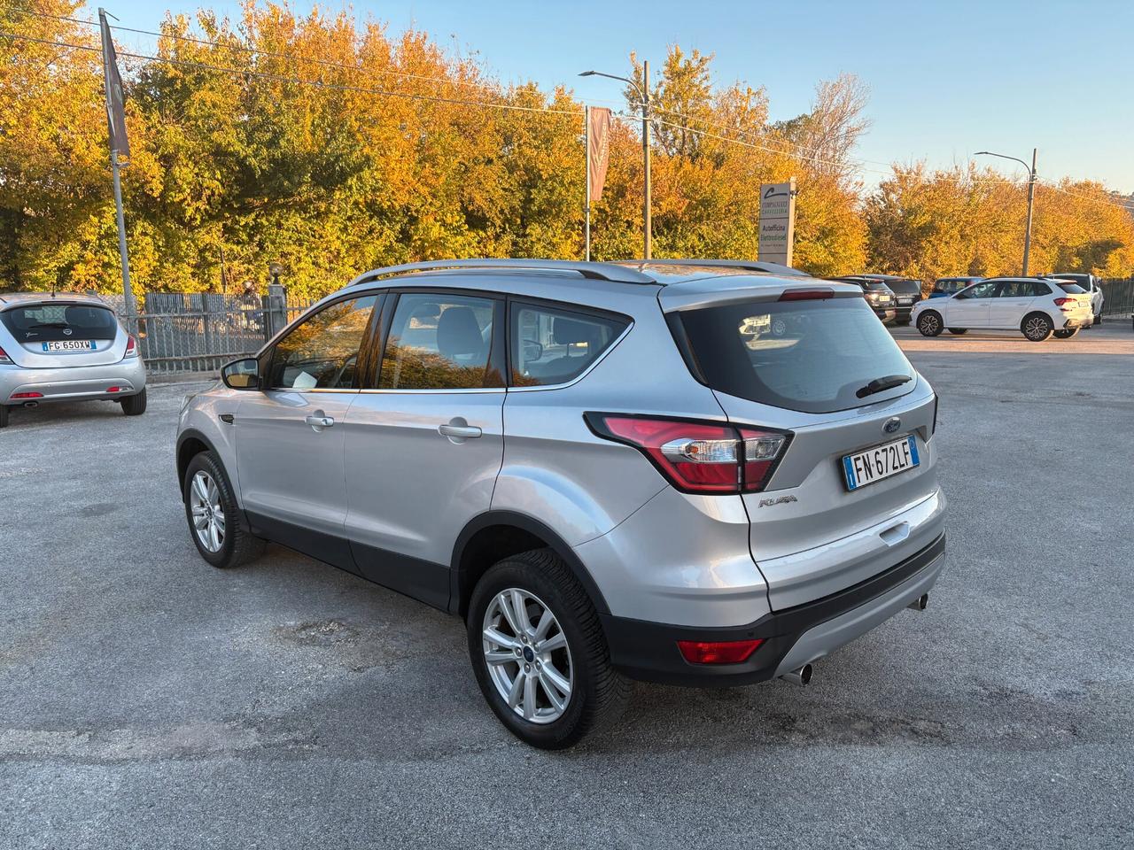 Ford Kuga 1.5 TDCI 120 CV S&S 2WD Titanium