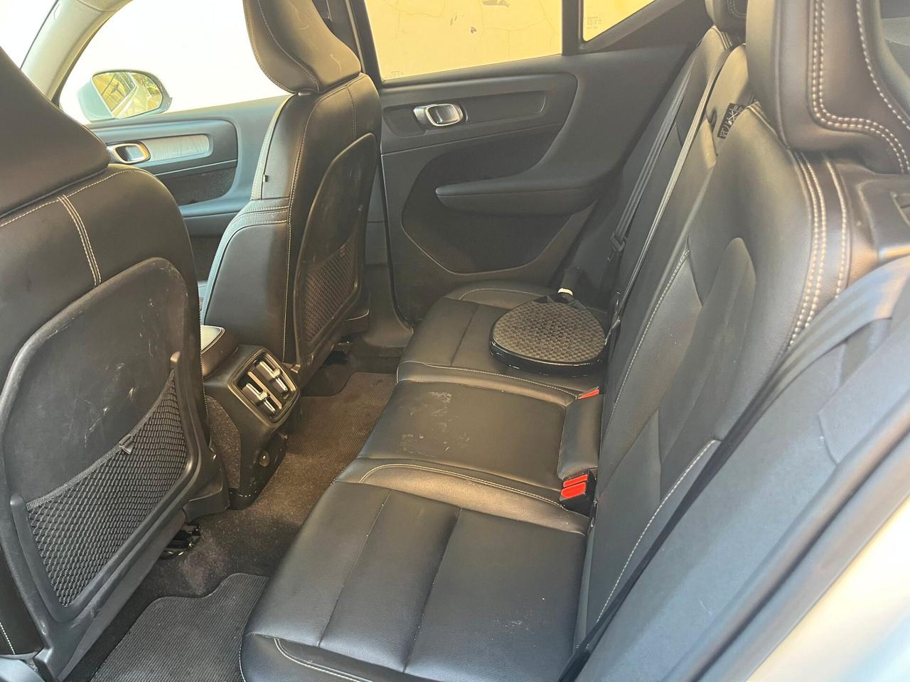 Volvo XC40 D4 AWD Geartronic Inscription
