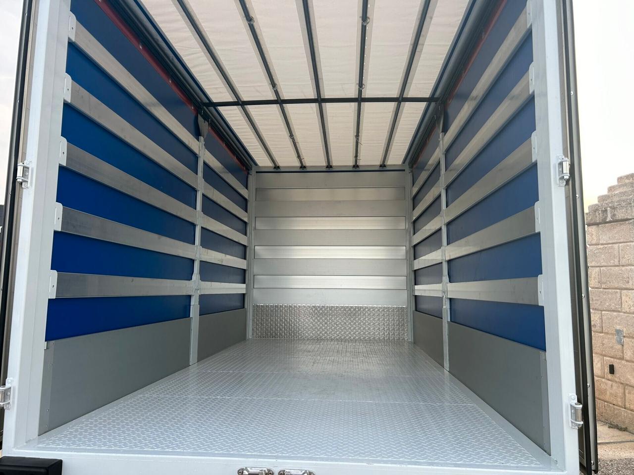 IVECO DAILY 35-13 CASSONE CON CENTINA